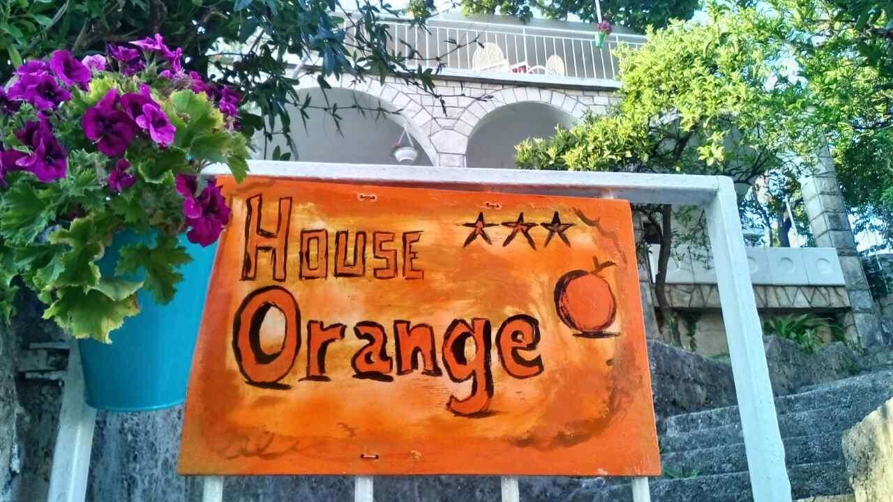 Апартаменты House Orange Apartments Херцег-Нови-11